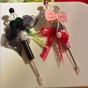 Handmade bearable seam rippers